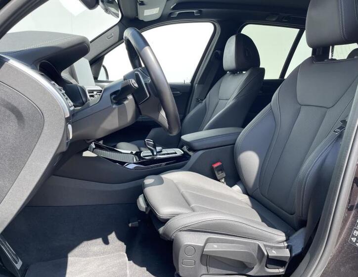 BMW X3 7