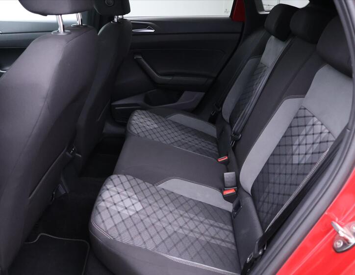 Volkswagen Taigo 15