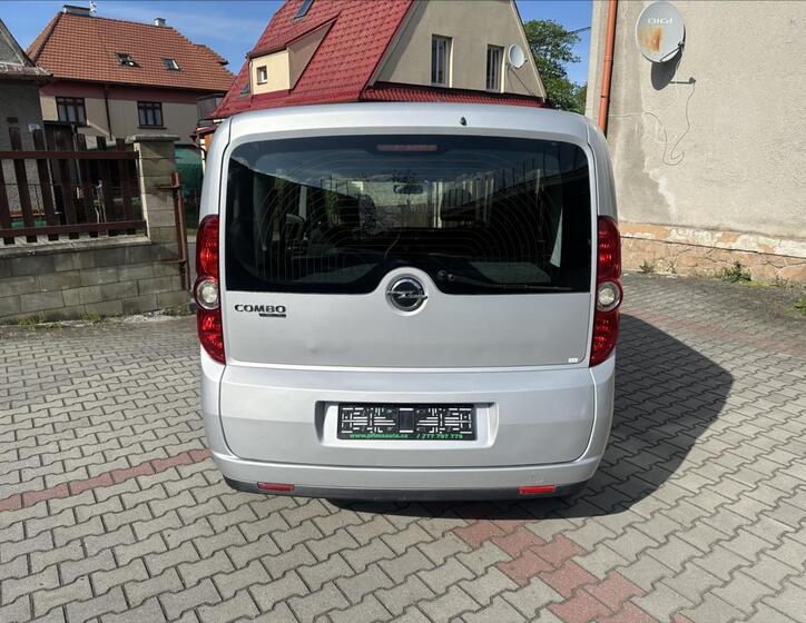 Opel Combo 6