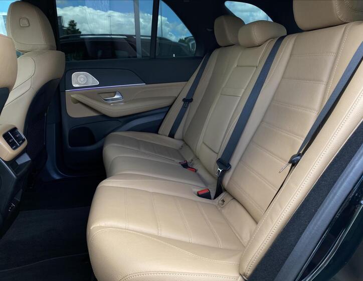 Mercedes-Benz GLE 11