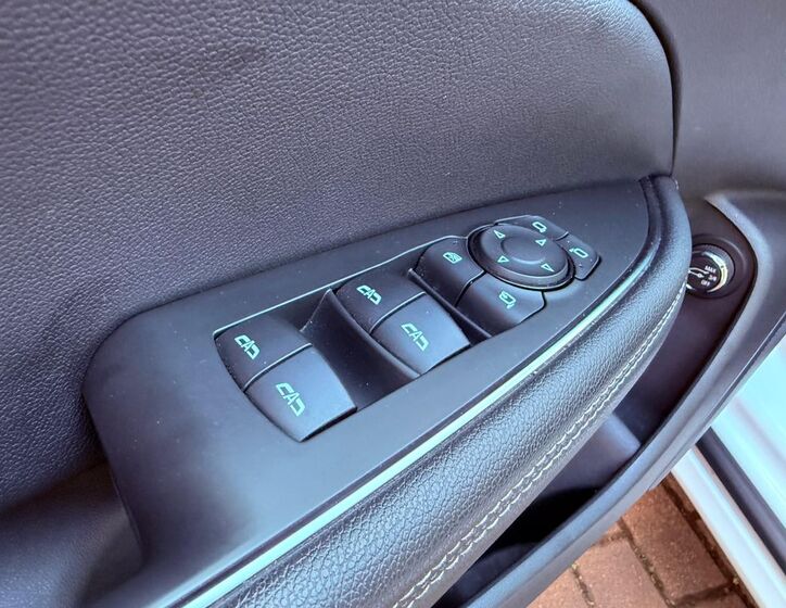 Opel Insignia 15