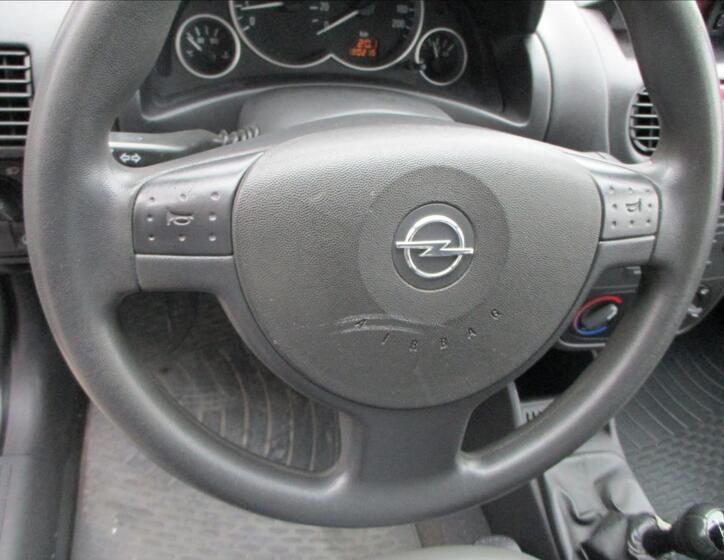 Opel Combo 11