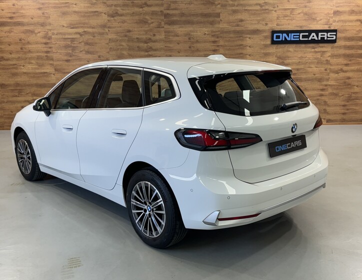 BMW Řada 2 4