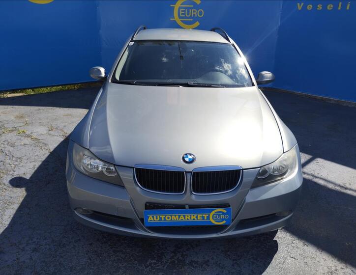 BMW Řada 3 2
