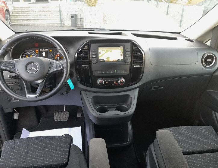 Mercedes-Benz Vito 11