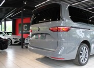 Volkswagen Multivan 8