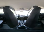 Hyundai i20 9