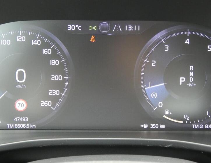 Volvo XC40 13