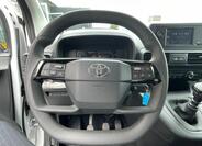 Toyota ProAce City 13