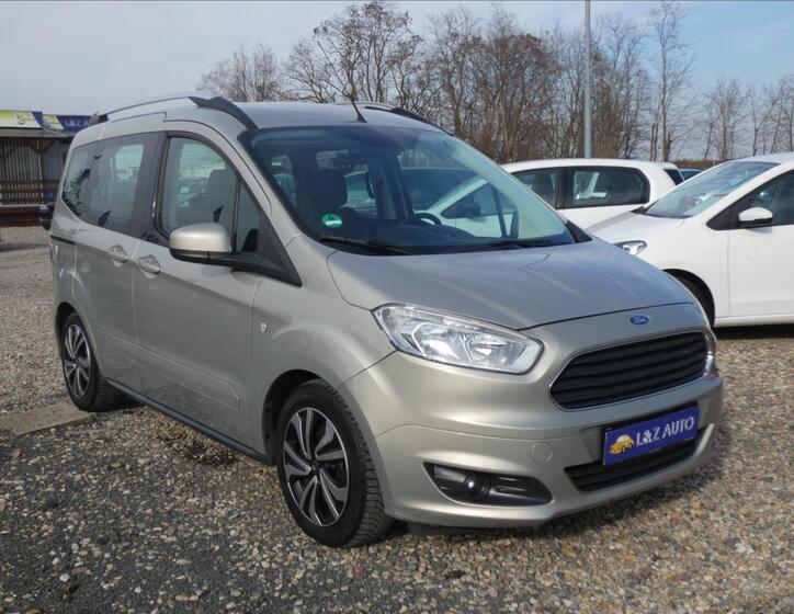 Ford Courier 3
