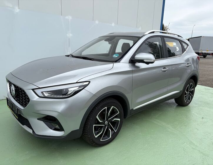 MG ZS 3