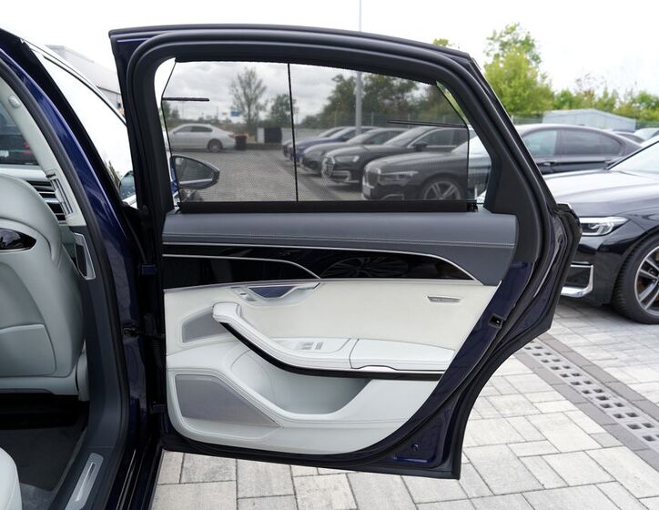 Audi A8 23
