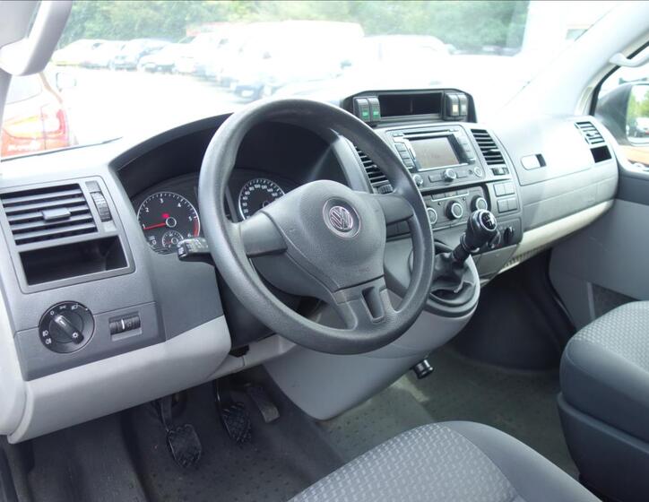 Volkswagen Transporter 16