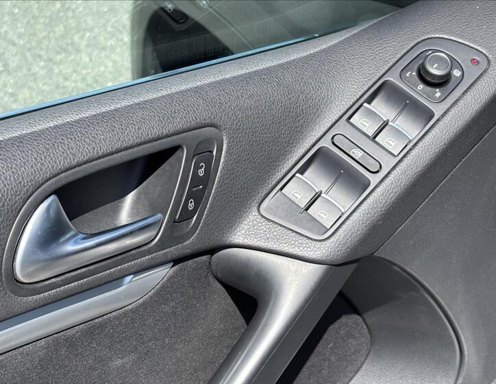 Volkswagen Tiguan 19