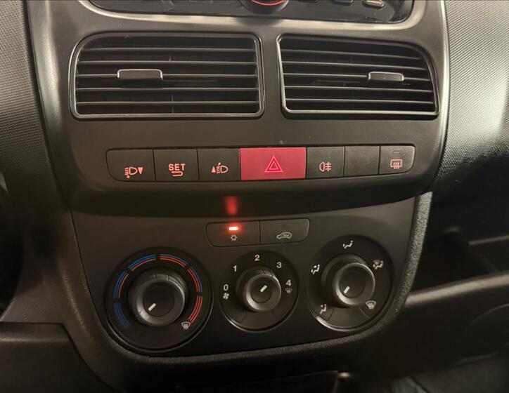 Opel Combo 18