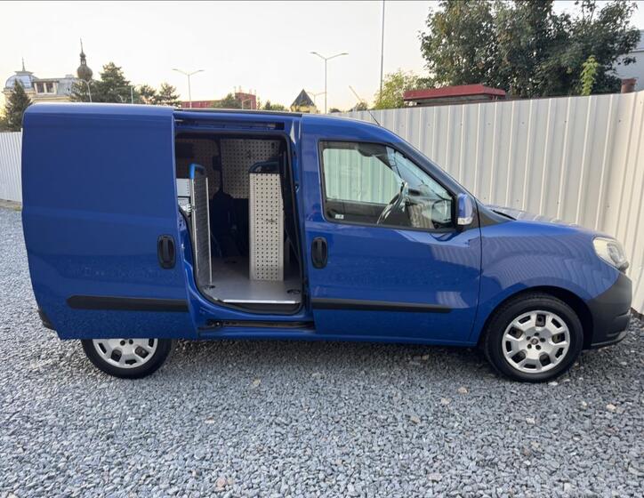 Fiat Dobló 19