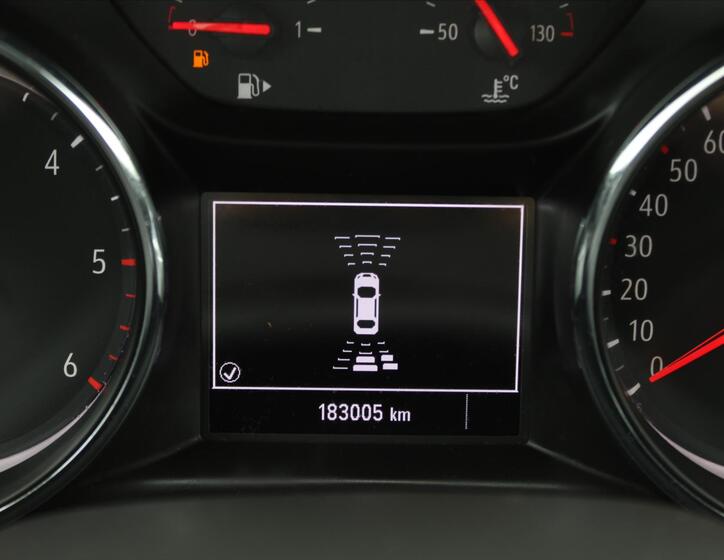 Opel Insignia 16