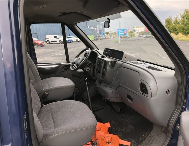 Ford Transit 10