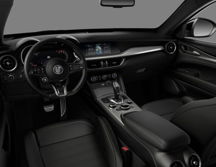Alfa Romeo Stelvio 5