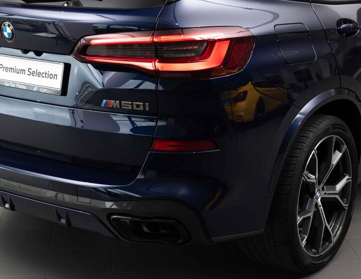 BMW X5 9