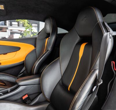 McLaren 570S 8