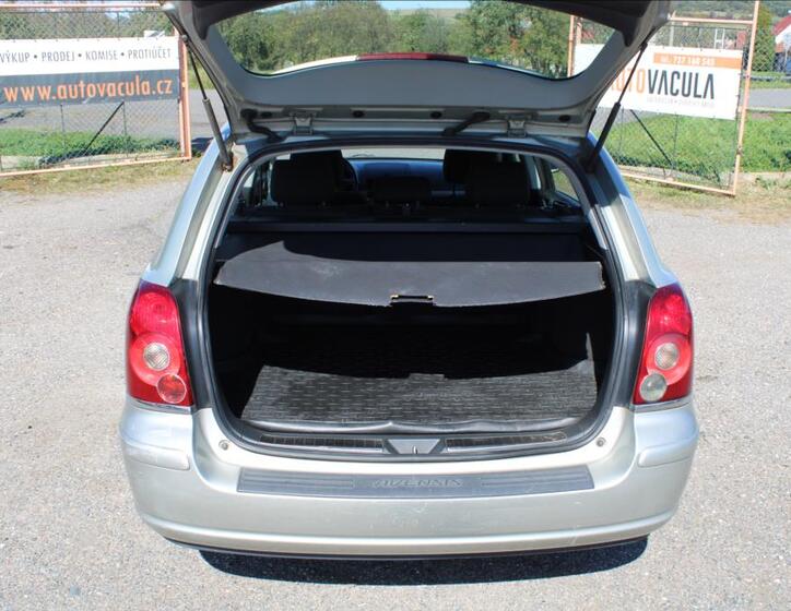 Toyota Avensis 13