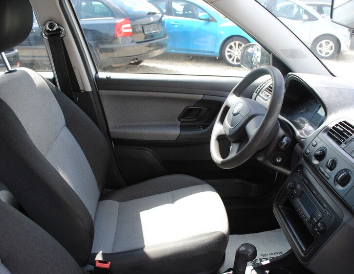 Škoda Fabia 24