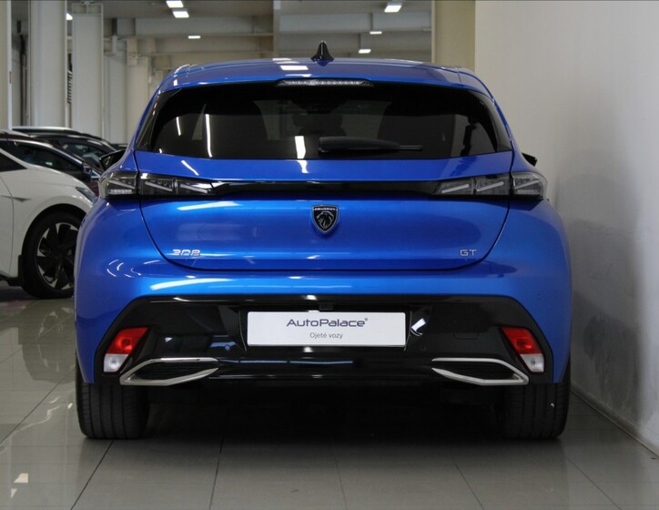 Peugeot 308 4