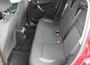Peugeot 2008 8