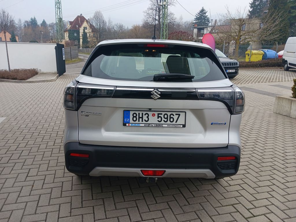 Suzuki S-Cross