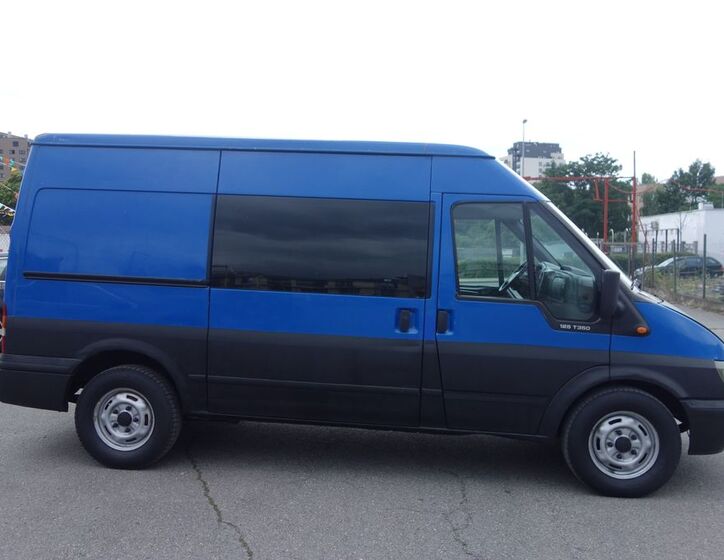 Ford Transit 12
