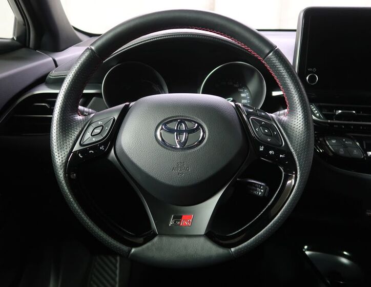 Toyota C-HR 14
