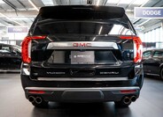 GMC Yukon 4