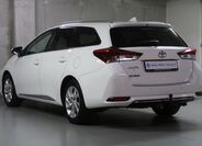 Toyota Auris 7