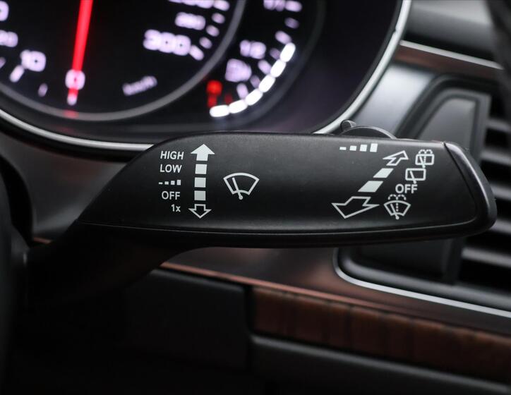 Audi A6 Allroad 24