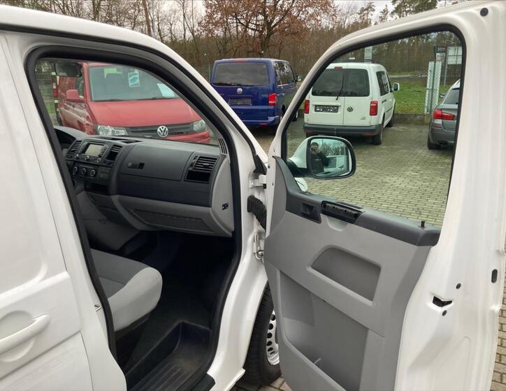 Volkswagen Transporter 30