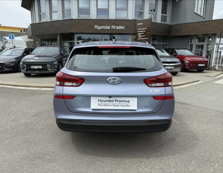 Hyundai i30 8