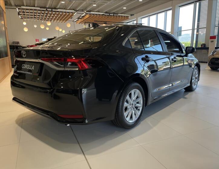 Toyota Corolla 6