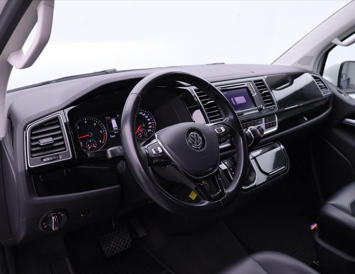 Volkswagen Multivan 26