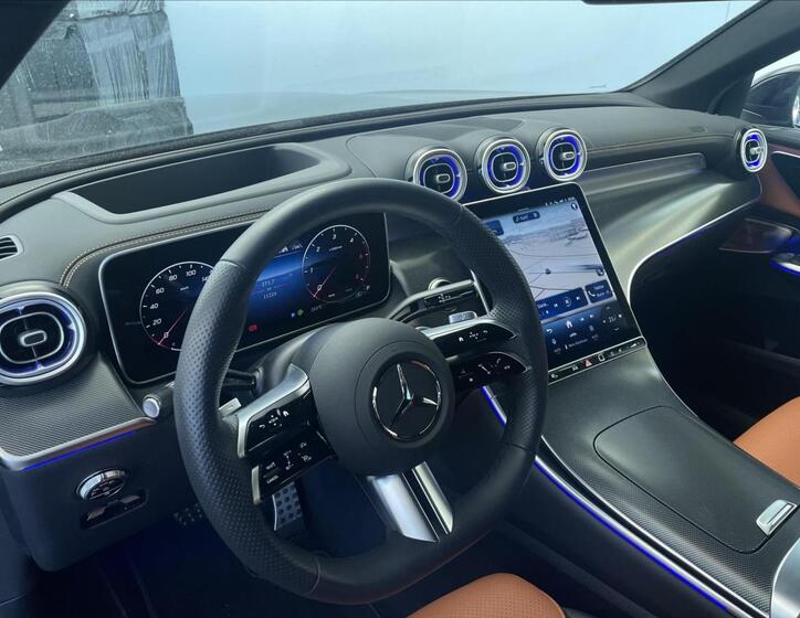Mercedes-Benz GLC 9