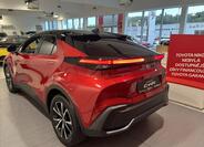 Toyota C-HR 6