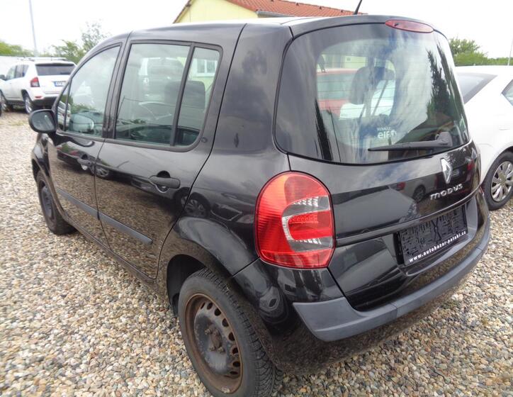 Renault Modus 4