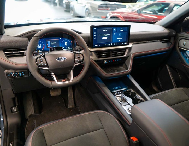 Ford Explorer 21