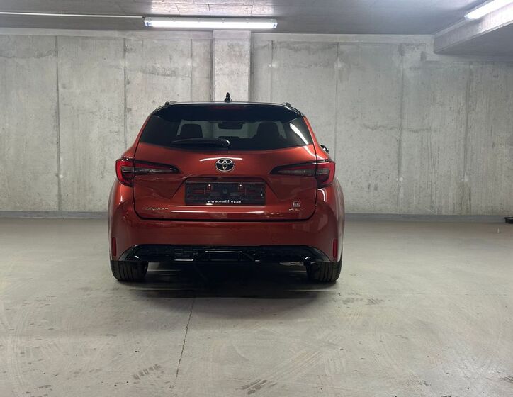 Toyota Corolla 6