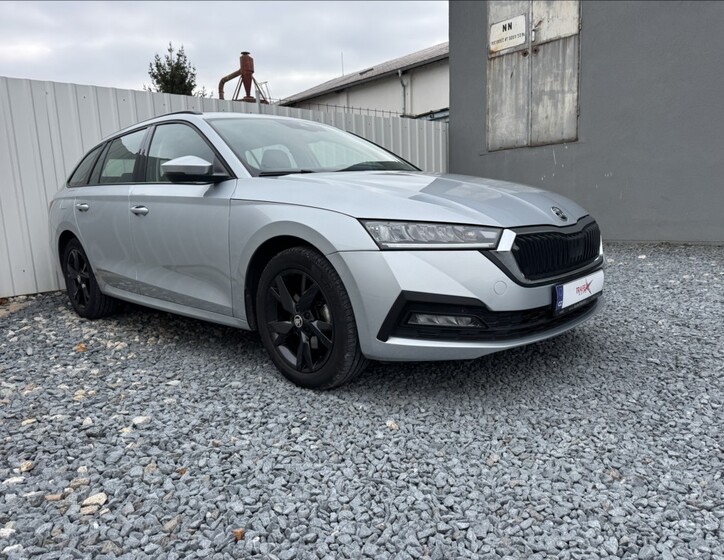 Škoda Octavia 1
