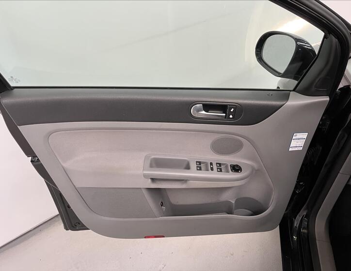 Volkswagen Golf Plus 19