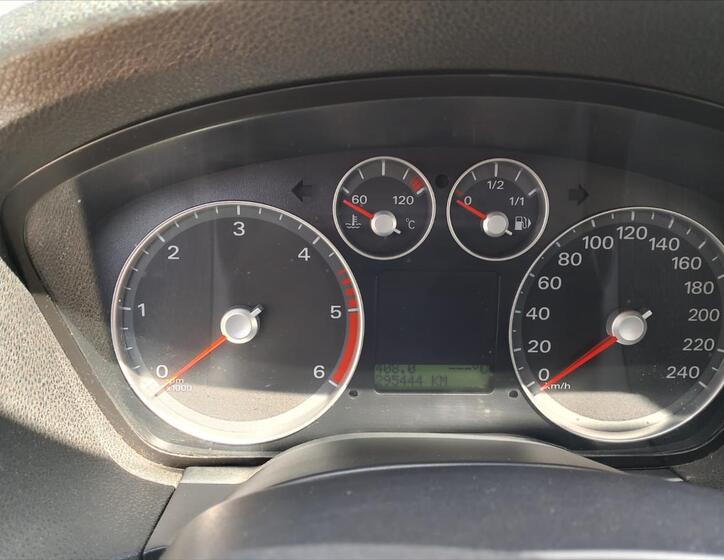 Ford Focus 14