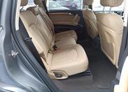Audi Q7 12
