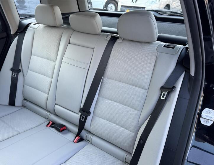 Mercedes-Benz GLK 25