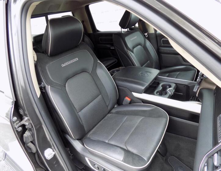 Dodge RAM 1500 17